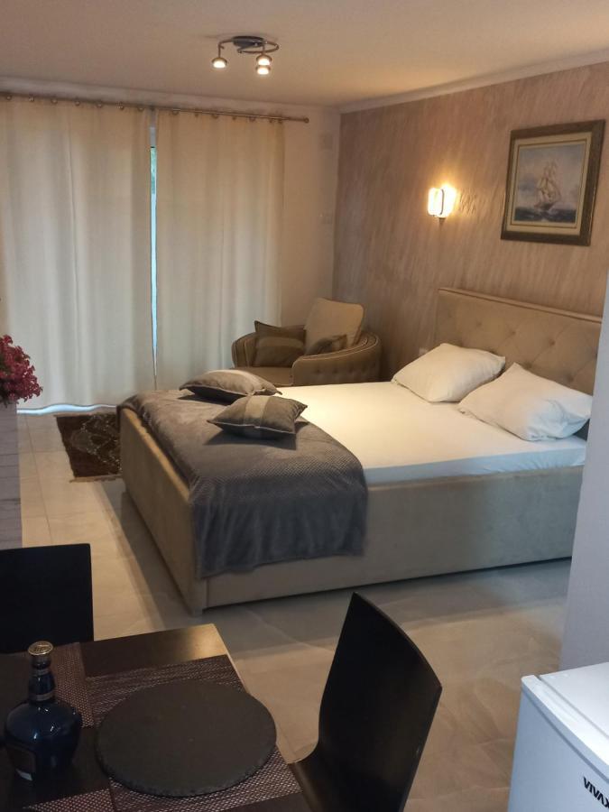 Apartments Stankovic & Boat Tours Virpazar Luaran gambar